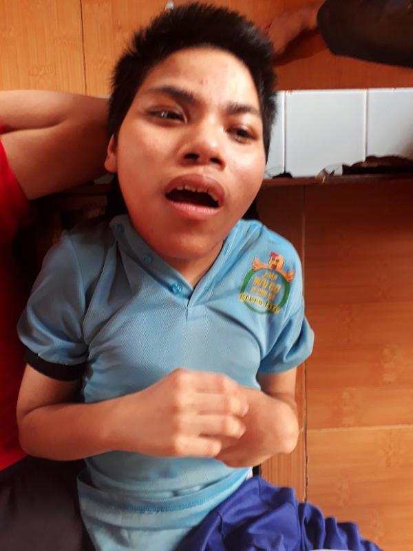 Các em bại não - Hình mô tả 9