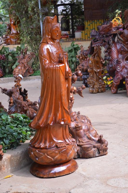 Hình ảnh tượng điêu khắc - Hình mô tả 1