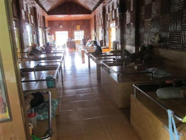 Hình ảnh Trung tâm Nhân Đạo Làng Tre năm 2015 - Hình mô tả 26