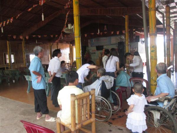 Các bé Cô nhi - Hình mô tả 103