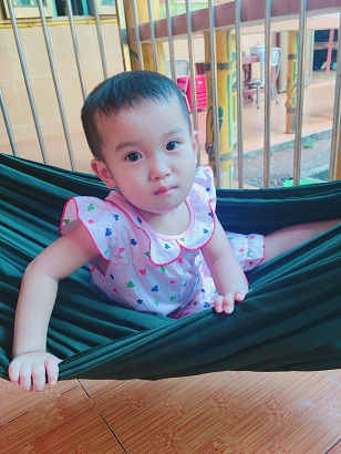 Trẻ cô nhi - Hình mô tả 12