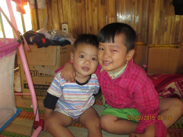 Các bé Cô nhi - Hình mô tả 12