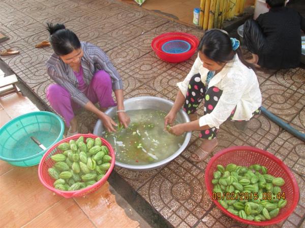 Các bé Cô nhi - Hình mô tả 25