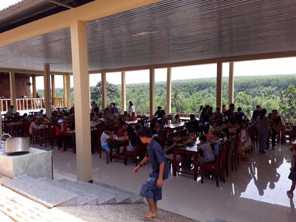 Nhà ăn đã hoàn thành - Hình mô tả 2