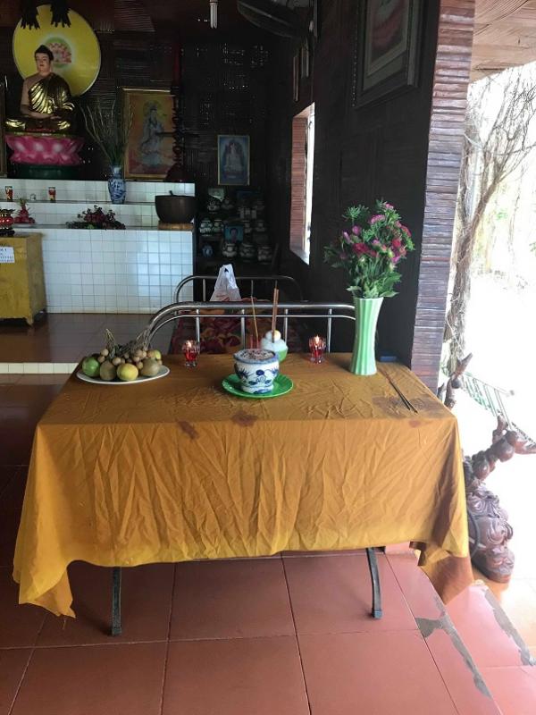 NGƯỜI MẤT TẠI TRUNG TÂM - Hình mô tả 2