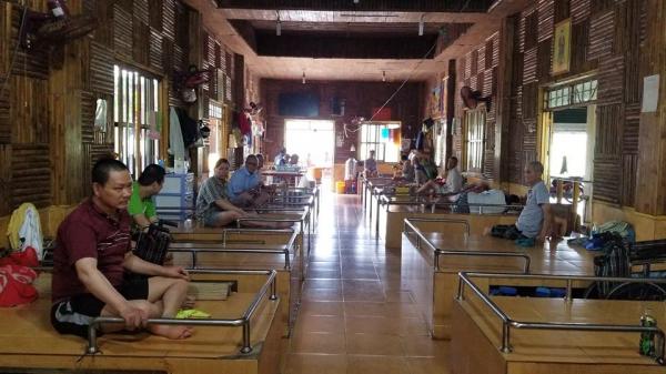 người già neo đơn - Hình mô tả 4