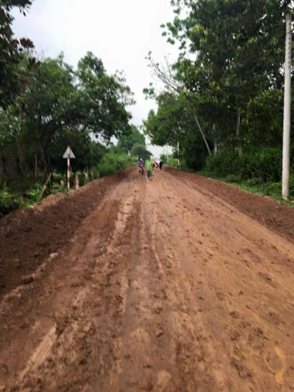 Làm đường Làng Tre - Hình mô tả 4