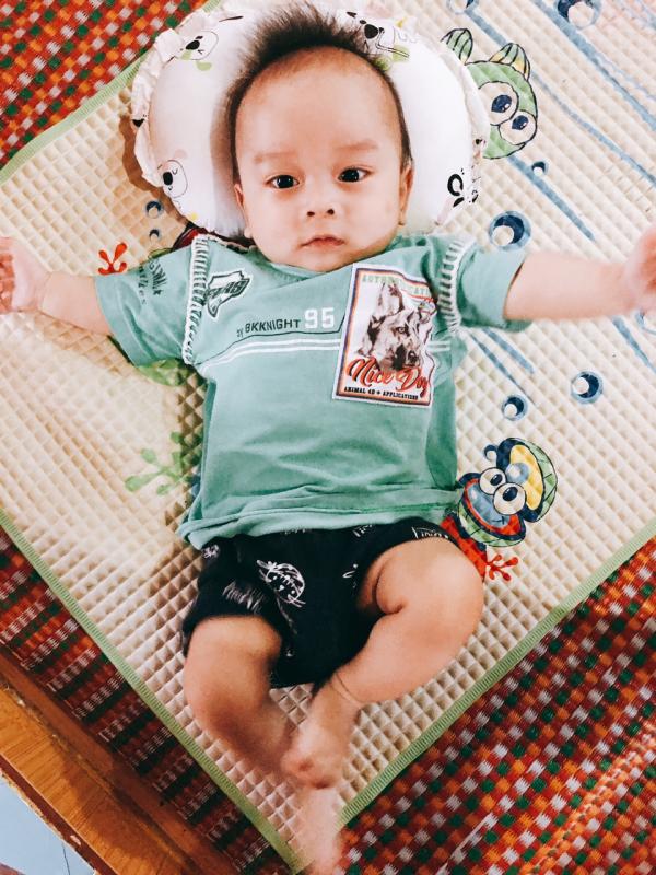 Bé bị bỏ rơi mới vào Làng Tre (Tháng 08/2018) - Hình mô tả 5