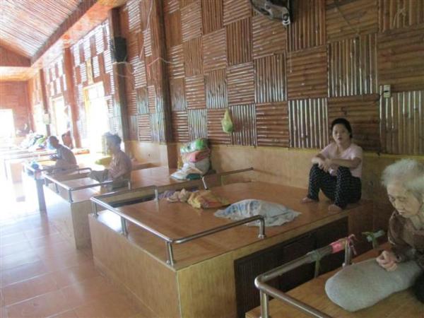 Hình ảnh Trung tâm Nhân Đạo Làng Tre năm 2015 - Hình mô tả 30