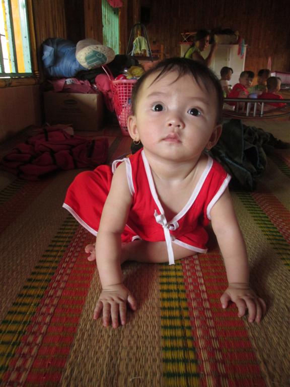 Các bé Cô nhi - Hình mô tả 39