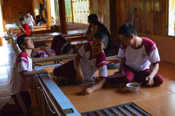 Các em bại não - Hình mô tả 5