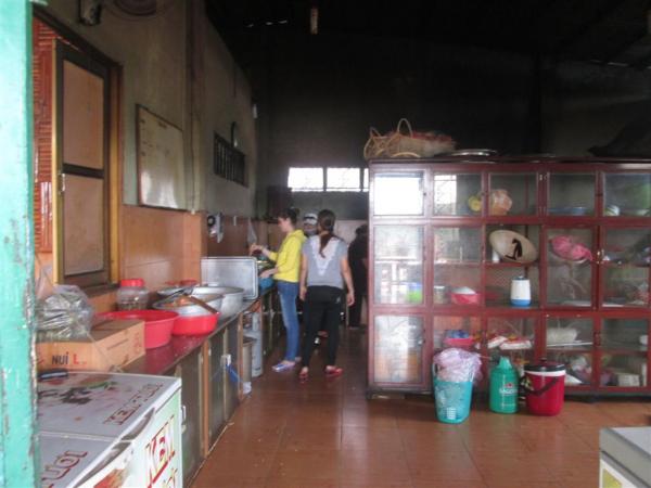 Các bé Cô nhi - Hình mô tả 87