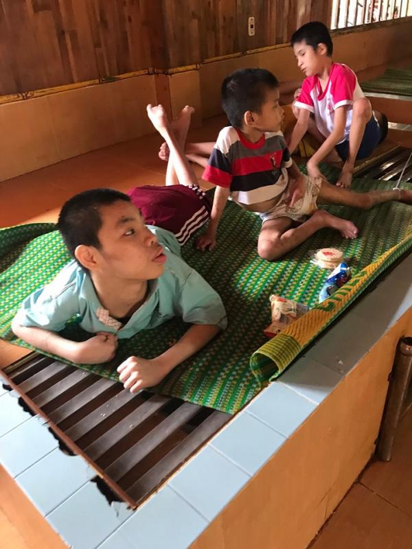 CÁC EM BẠI NÃO LÀNG TRE - Hình mô tả 6