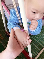 Trẻ cô nhi - Hình mô tả 8