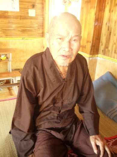 Các cụ già neo đơn nam - Hình mô tả 8