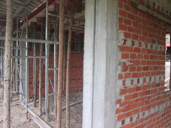 Các dãy phòng ở vẫn chưa hoàn chỉnh - Hình mô tả 8