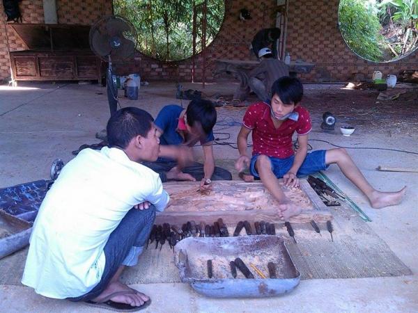 Hình ảnh Trung tâm Nhân Đạo Làng Tre năm 2015 - Hình mô tả 9